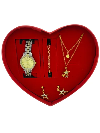 Kadın Premium Saat & Yıldız Figürlü Love Takı Seti – Zincir Bileklik Küpe Kalpli Kutu