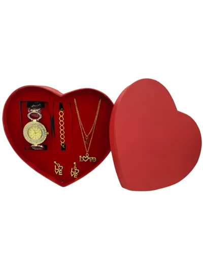 Kadın Saat Takı Seti Love Yazılı Kolye Küpe Zincir Bileklik Kalpli Hediye Kutulu
